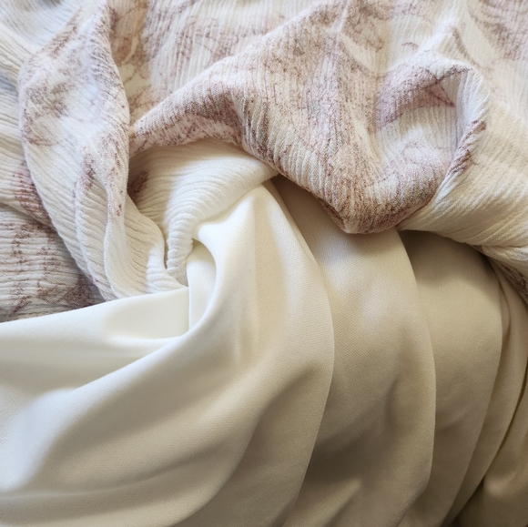 White floral crotchet top shift dress (M) - Picture 6 of 7